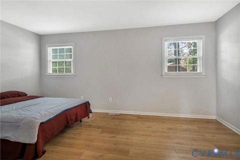 Tiny photo for 14553 Old Courthouse Way #B, Newport News, VA 23608 (MLS # 2618538)