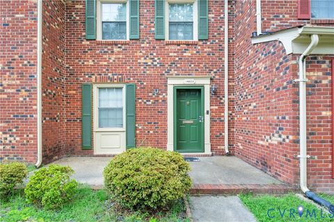 Tiny photo for 14553 Old Courthouse Way #B, Newport News, VA 23608 (MLS # 2618538)