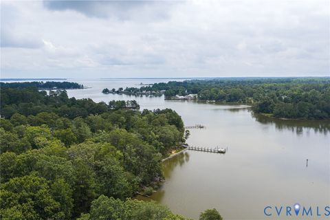 Tiny photo for 248 Cedar Pointe Drive, Urbanna, VA 23175 (MLS # 2618808)