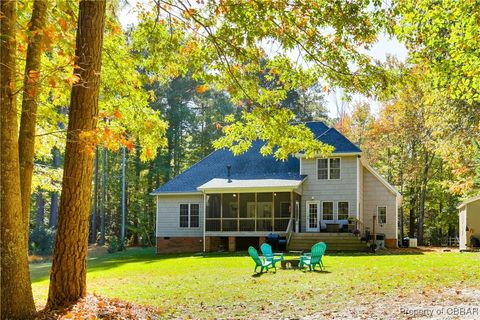 A home in Hallieford