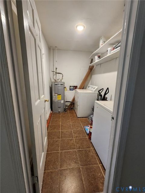Tiny photo for 385 Circuit Lane #D, Newport News, VA 23608 (MLS # 2527474)