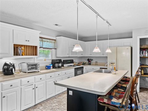 Tiny photo for 2305 Mosby Road, Powhatan, VA 23139 (MLS # 2615651)