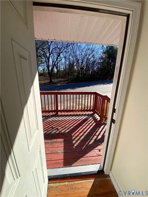 Tiny photo for 225 N West Avenue, Nottoway, VA 23824 (MLS # 2531801)