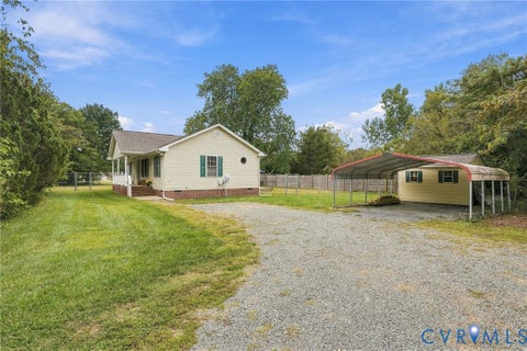 Tiny photo for 118 Anderson Avenue, Bowling Green, VA 22427 (MLS # 2625098)