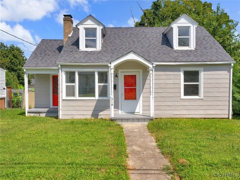 A home in Colonial Heights