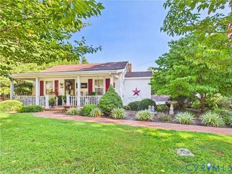 Tiny photo for 471 Main Street, Dillwyn, VA 23936 (MLS # 2624309)