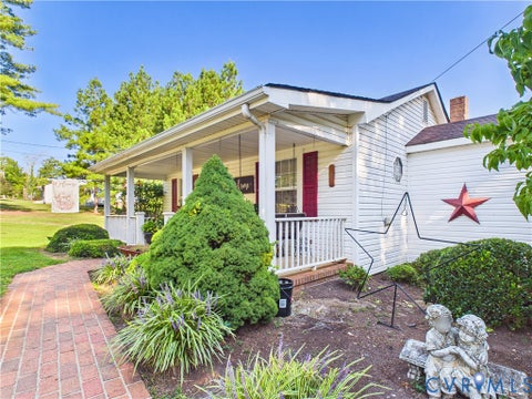 Tiny photo for 471 Main Street, Dillwyn, VA 23936 (MLS # 2624309)