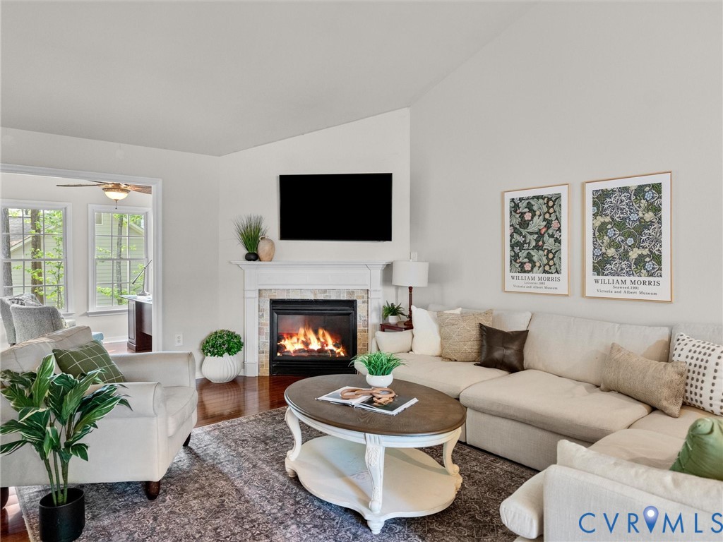 13805 Long Cove Court