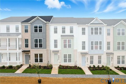 Photo of 15327 Sunray Alley, Midlothian, VA 23112 (MLS # 2532720)