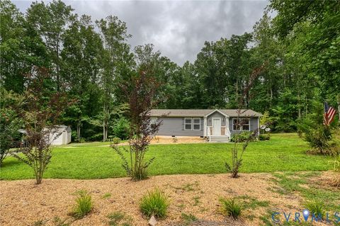 Tiny photo for 104 Privacy Road, Bumpass, VA 23024 (MLS # 2605228)