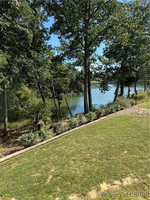 A home in Deltaville