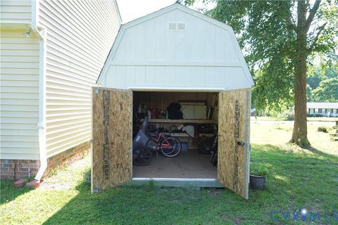 Tiny photo for 7152 East Boulevard, Mechanicsville, VA 23111 (MLS # 2619124)
