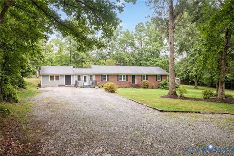 Photo of 101 County Line Road, Midlothian, VA 23112 (MLS # 2614171)