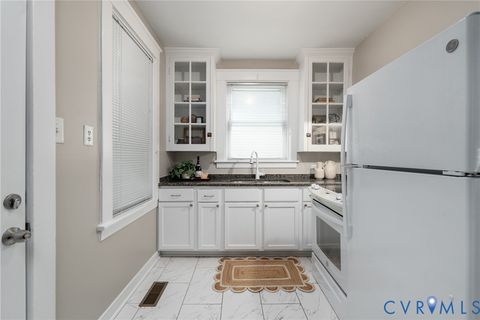 Tiny photo for 3108 Stockton Street, Richmond, VA 23224 (MLS # 2607850)
