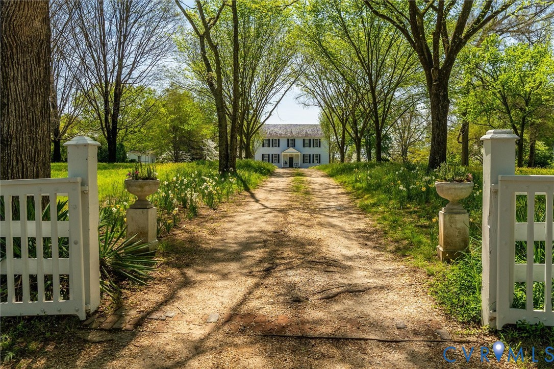 12601 River Rd