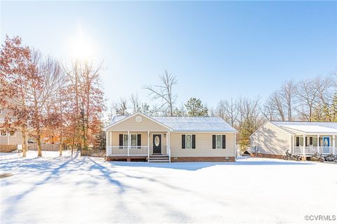 A home in Aylett