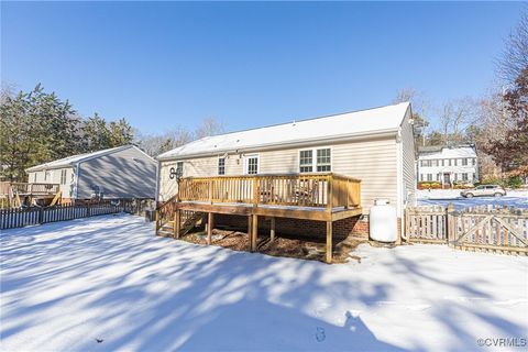 A home in Aylett