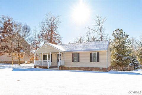 A home in Aylett