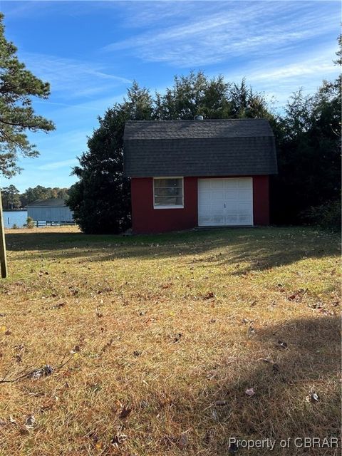 A home in Hudgins