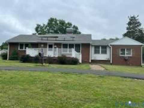 Photo of 5019 Sterling Road, Dinwiddie, VA 23803 (MLS # 2603682)
