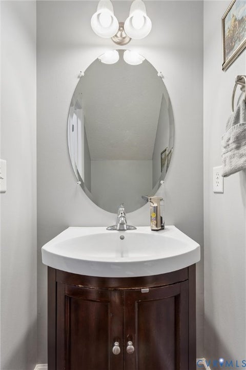 Tiny photo for 111 Perlie Court, Yorktown, VA 23692 (MLS # 2628215)