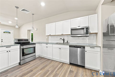 Tiny photo for 3214 Tavern Road, South Prince George, VA 23805 (MLS # 2624727)