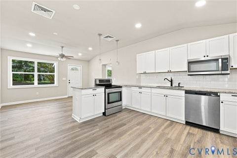 Tiny photo for 3214 Tavern Road, South Prince George, VA 23805 (MLS # 2624727)