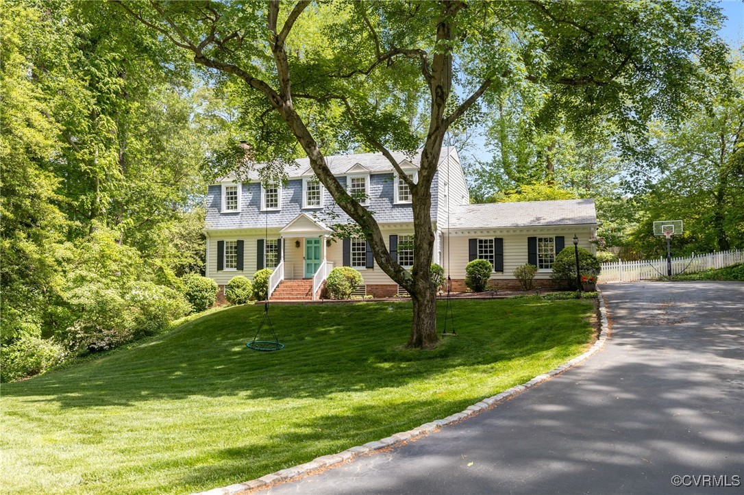 7 Raven Rock Court