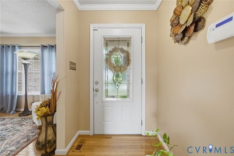 Tiny photo for 308 Meadow Circle, Emporia, VA 23847 (MLS # 2614494)