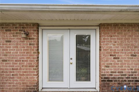Tiny photo for 308 Meadow Circle, Emporia, VA 23847 (MLS # 2614494)