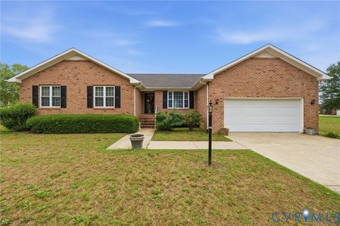 Tiny photo for 308 Meadow Circle, Emporia, VA 23847 (MLS # 2614494)