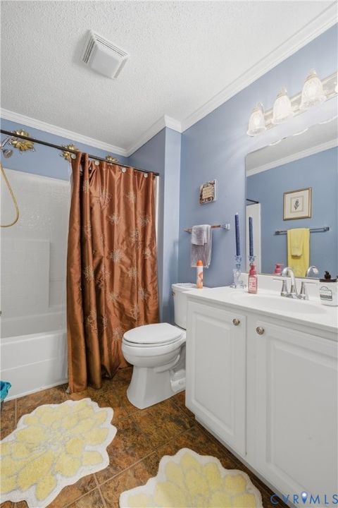 Tiny photo for 308 Meadow Circle, Emporia, VA 23847 (MLS # 2614494)
