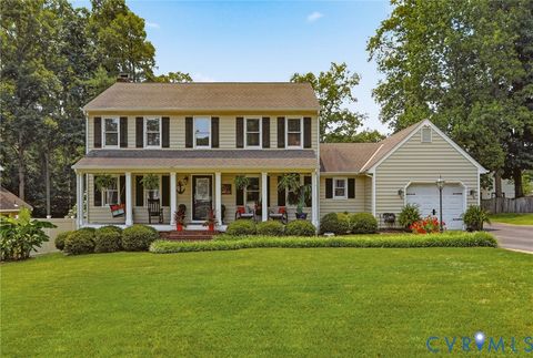 Photo of 624 Coralberry Drive, North Chesterfield, VA 23236 (MLS # 2617384)