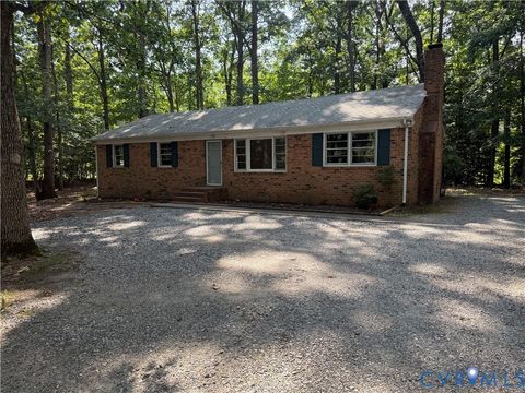 Tiny photo for 12720 Bailey Bridge Road, La Crosse, VA 23112 (MLS # 2618238)