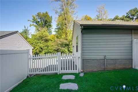 Tiny photo for 5524 Riverside Heights Way, Richmond, VA 23225 (MLS # 2626402)