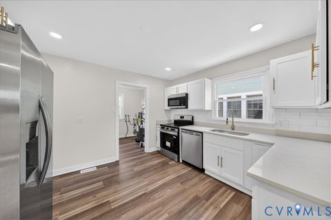 Tiny photo for 3414 Maplewood Avenue, Richmond, VA 23221 (MLS # 2607925)