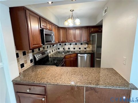 Tiny photo for 18 Skipwith Green Circle, Henrico, VA 23294 (MLS # 2604603)