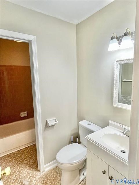 Tiny photo for 18 Skipwith Green Circle, Henrico, VA 23294 (MLS # 2604603)