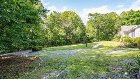 Tiny photo for 83 Restful Acres Lane, Farmville, VA 23901 (MLS # 2617696)
