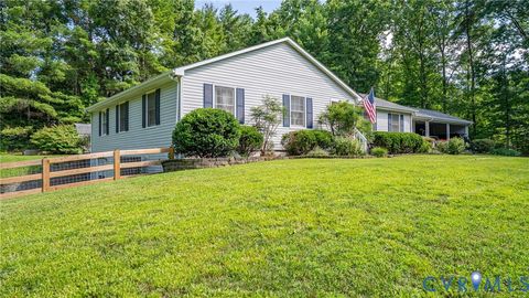 Tiny photo for 83 Restful Acres Lane, Farmville, VA 23901 (MLS # 2617696)
