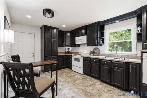 Tiny photo for 901 Kingsway Road, Richmond, VA 23225 (MLS # 2619987)