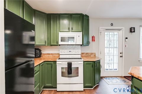 Tiny photo for 425 Chimborazo Boulevard, Richmond, VA 23223 (MLS # 2617311)