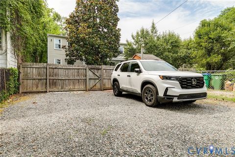 Tiny photo for 425 Chimborazo Boulevard, Richmond, VA 23223 (MLS # 2617311)