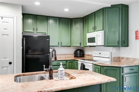 Tiny photo for 425 Chimborazo Boulevard, Richmond, VA 23223 (MLS # 2617311)