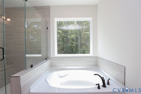 Tiny photo for 4660 McGhee House Road, Mechanicsville, VA 23111 (MLS # 2532126)