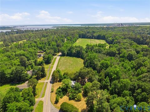 Tiny photo for 2350 Chelsea Road, West Point, VA 23181 (MLS # 2613729)