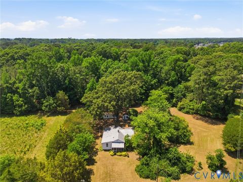 Tiny photo for 2350 Chelsea Road, West Point, VA 23181 (MLS # 2613729)