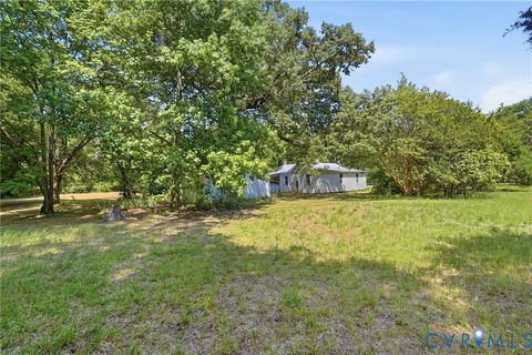 Tiny photo for 2350 Chelsea Road, West Point, VA 23181 (MLS # 2613729)