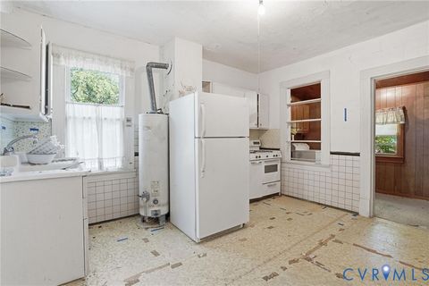 Tiny photo for 2350 Chelsea Road, West Point, VA 23181 (MLS # 2613729)