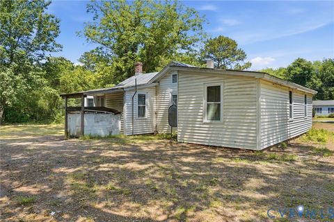 Tiny photo for 2350 Chelsea Road, West Point, VA 23181 (MLS # 2613729)